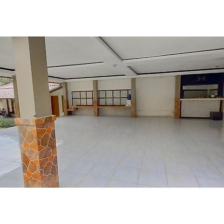 Hotel Sri Indrawati Puncak Mitra Reddoorz Bogor Kültér fotó